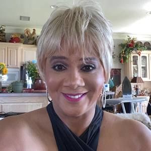 Meet your Posher, Yvonne